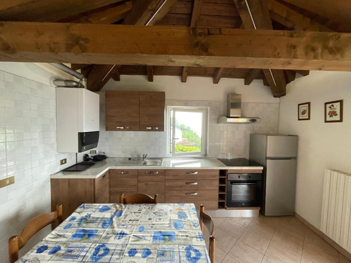 Appartamento Lake View Di Villa Giuliana スルツァーノ エクステリア 写真