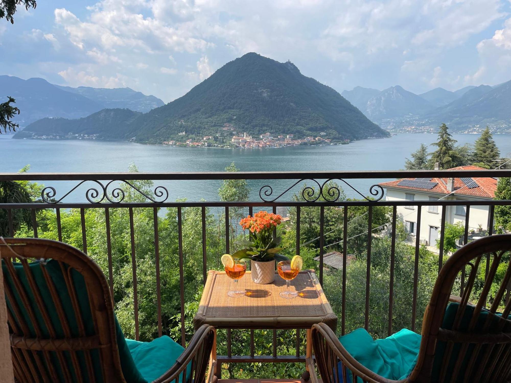 Appartamento Lake View Di Villa Giuliana スルツァーノ エクステリア 写真